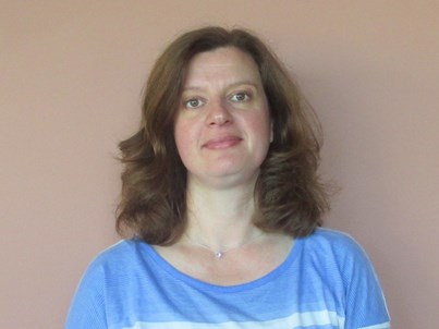 Dr. Eva Grimme, Plant Disease Diagnostician. Contact information on page.